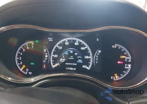 2014 Jeep Grand Cherokee Overland z USA, uszkodzony, nr VIN 1C4RJFCG1EC527518